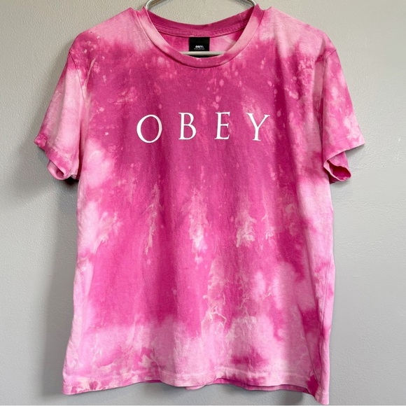 OBEY Women’s Short Sleeve Graphic Tee Shirt Pink Size Large - Picture 1 of 9